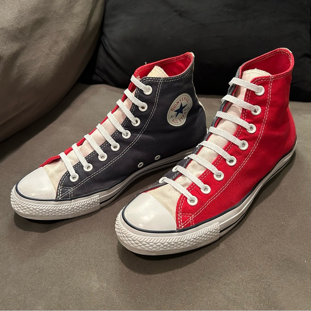 Converse Chuck Taylor All-Star high-top sneakers. red & blue color block Unisex